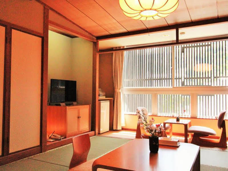 Oyo Ryokan Touenkan Miasa-Onsen Miszasza Kültér fotó