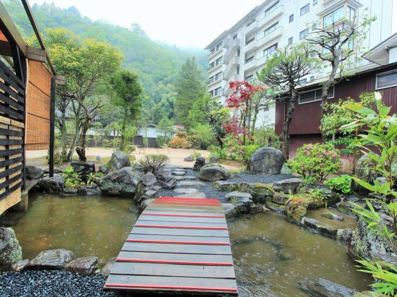 Oyo Ryokan Touenkan Miasa-Onsen Miszasza Kültér fotó